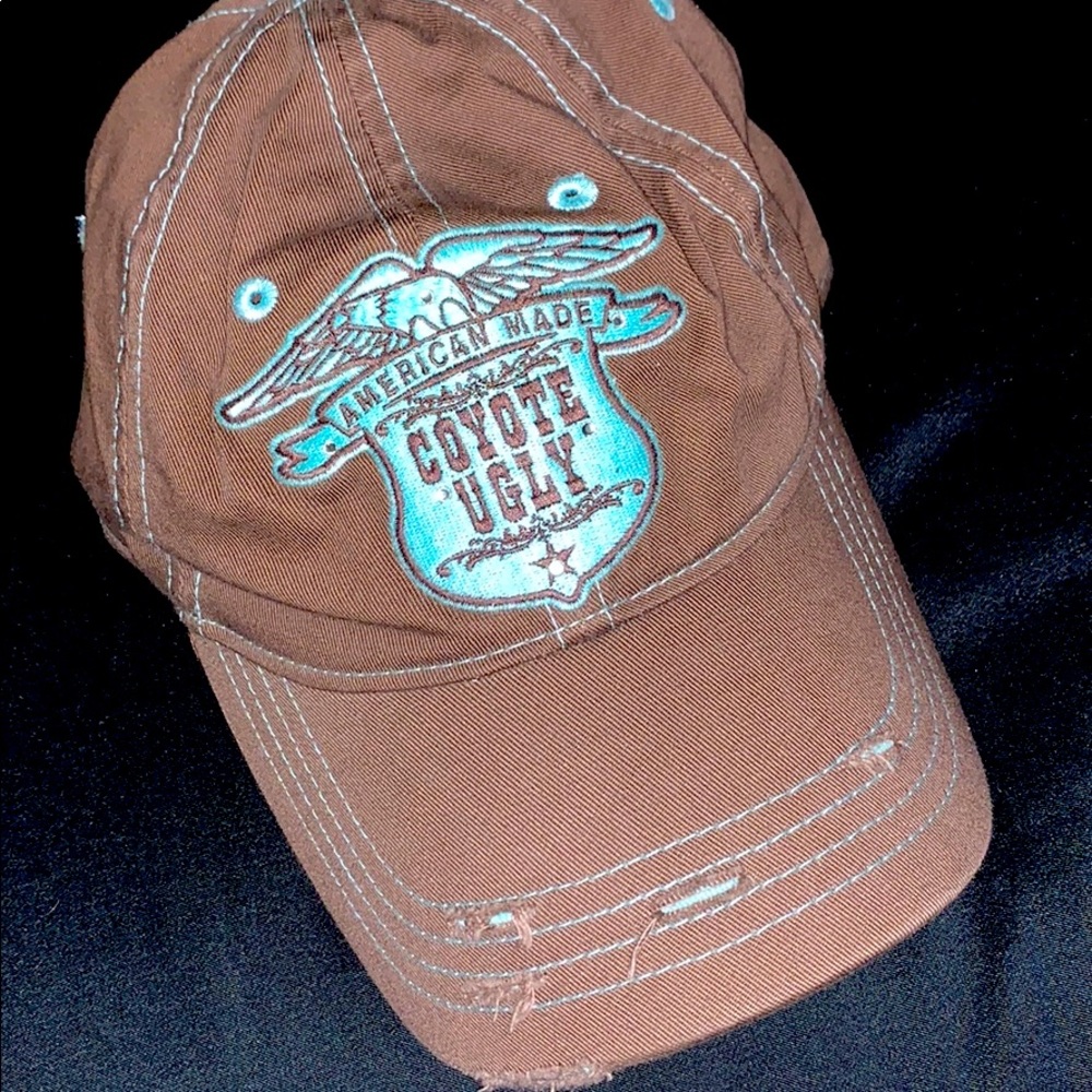 Women’s coyote ugly hat